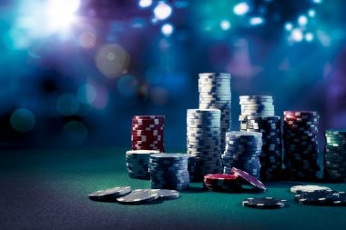 merona mobile app interface showing sportsbook betting markets
